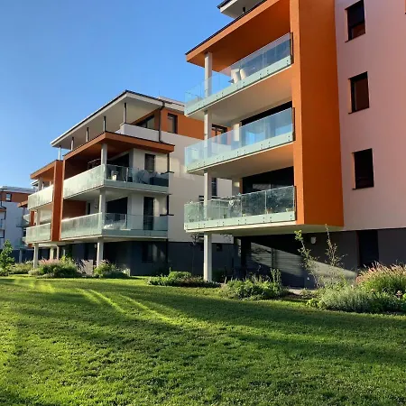 Apartament Fuzliget Surf Garden *